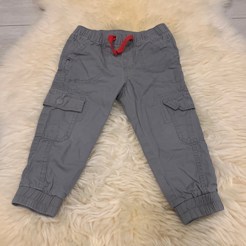 Cargo Gray Pants with Utility Pockets in size 24M
